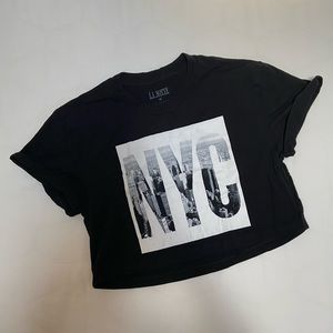 Aritzia La Notte cropped NYC tee
